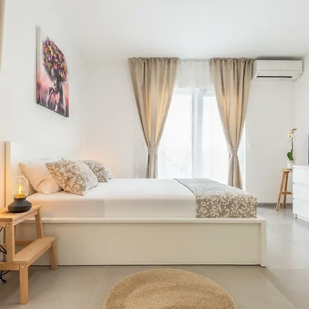 Apartman Luxury Nikolina Sea&city View