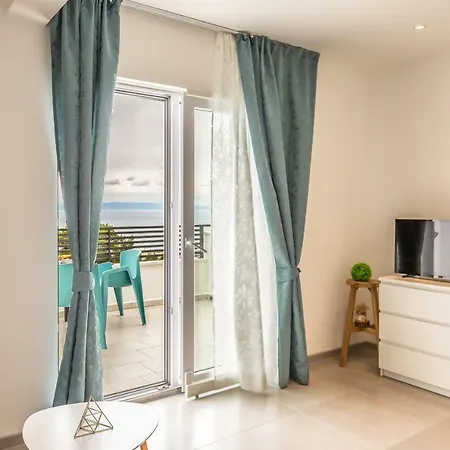 Luxury Nikolina Sea&city View