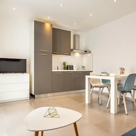 Luxury Nikolina Sea&city View Apartman Makarska