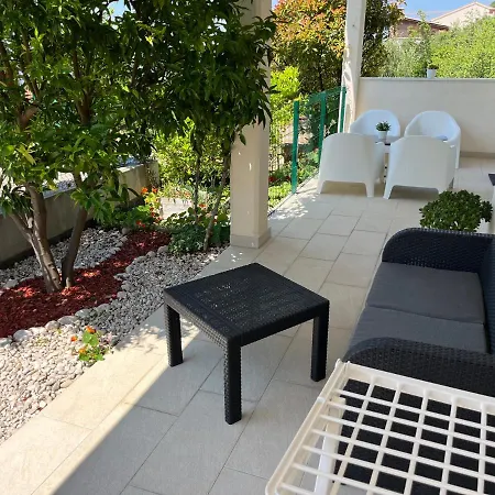 Luxury Nikolina Sea&city View *