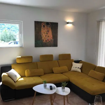 Lägenhet Luxury Nikolina Sea&city View