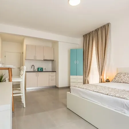 Luxury Nikolina Sea&city View *