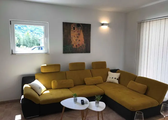 Apartman Luxury Nikolina Sea&city View