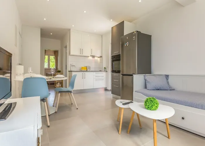 Apartment Luxury Nikolina Sea&city View