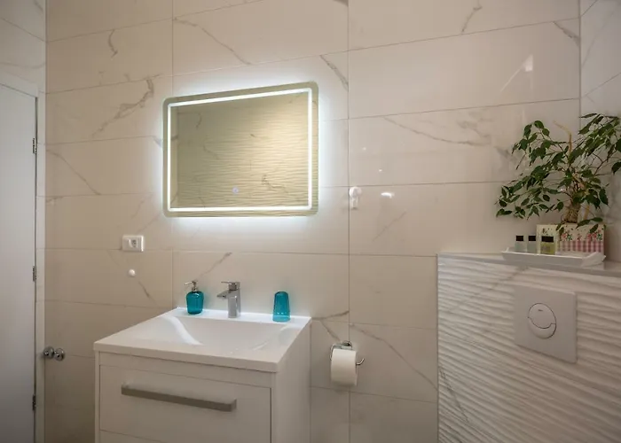 Luxury Nikolina Sea&city View *