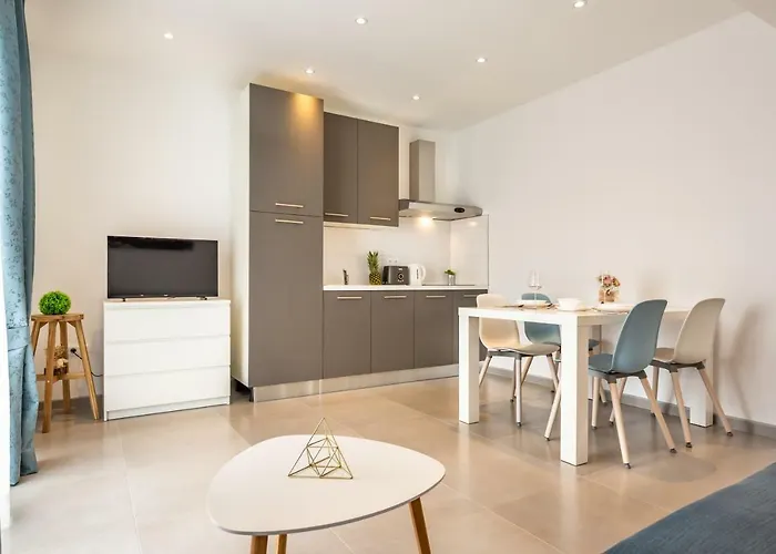 Luxury Nikolina Sea&city View Apartment Makarska