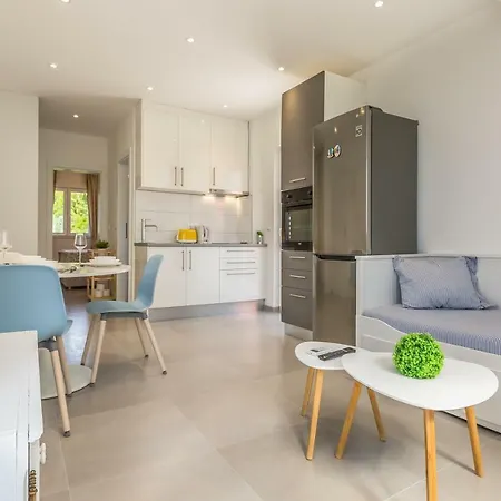 Διαμέρισμα Luxury Nikolina Sea&city View