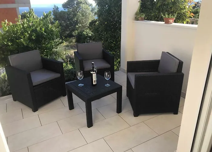 Luxury Nikolina Sea&city View Lägenhet