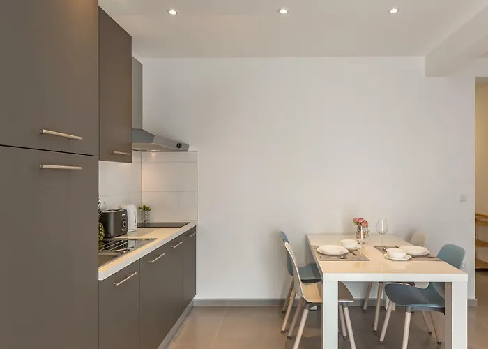 Luxury Nikolina Sea&city View Lägenhet Makarska